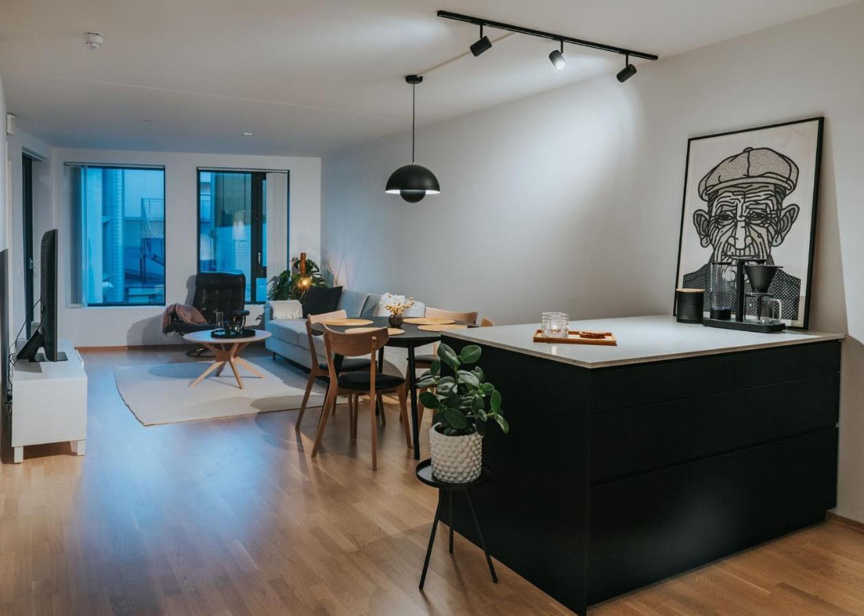 Lofoten Suiteapartments Svolvær Εξωτερικό φωτογραφία