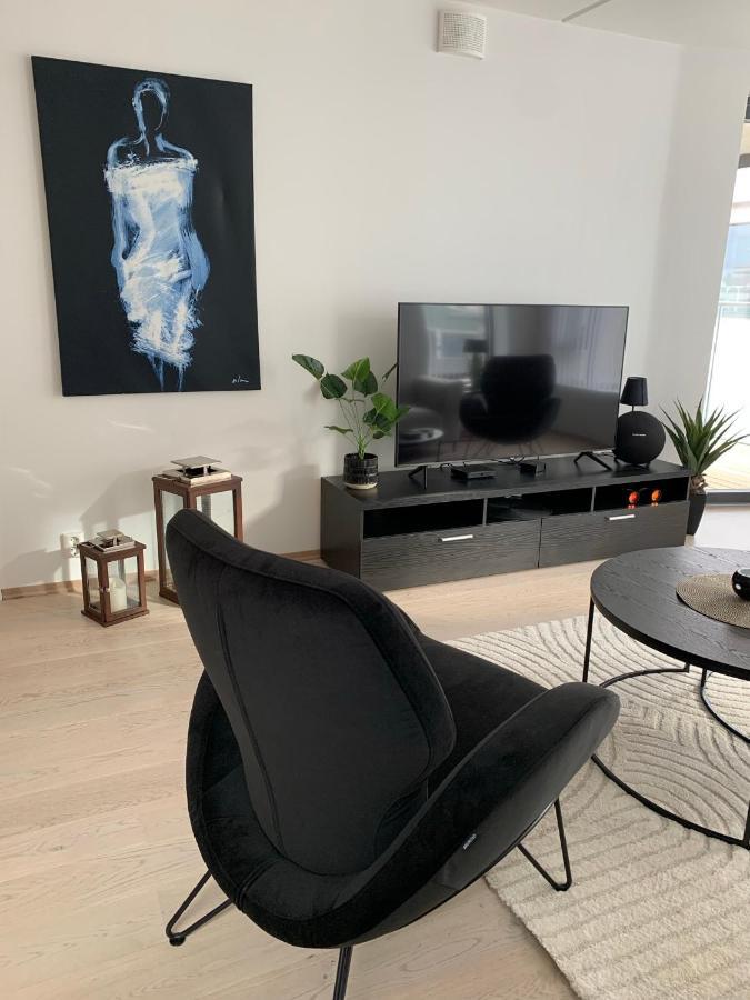 Lofoten Suiteapartments Svolvær Εξωτερικό φωτογραφία