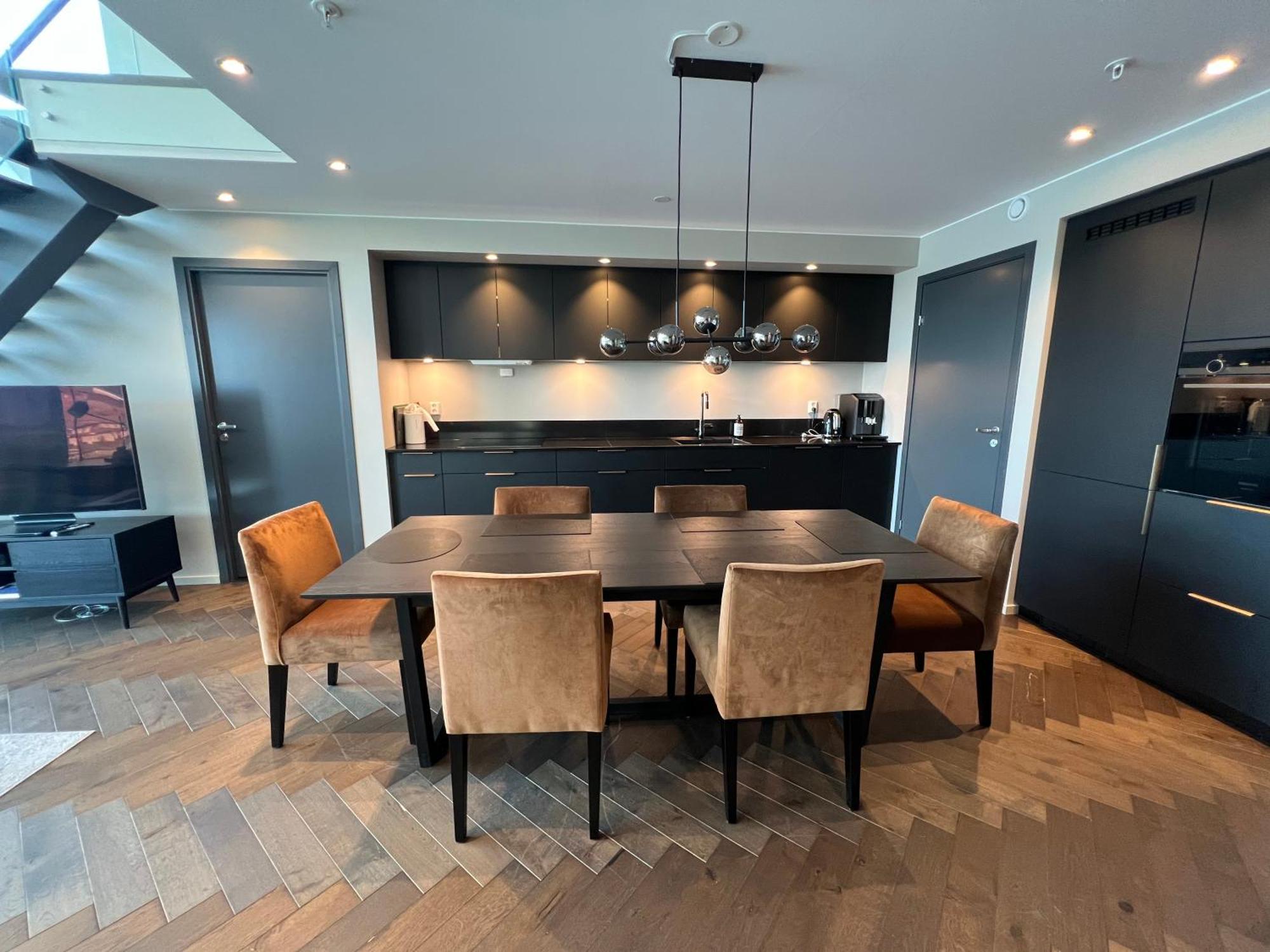 Lofoten Suiteapartments Svolvær Εξωτερικό φωτογραφία